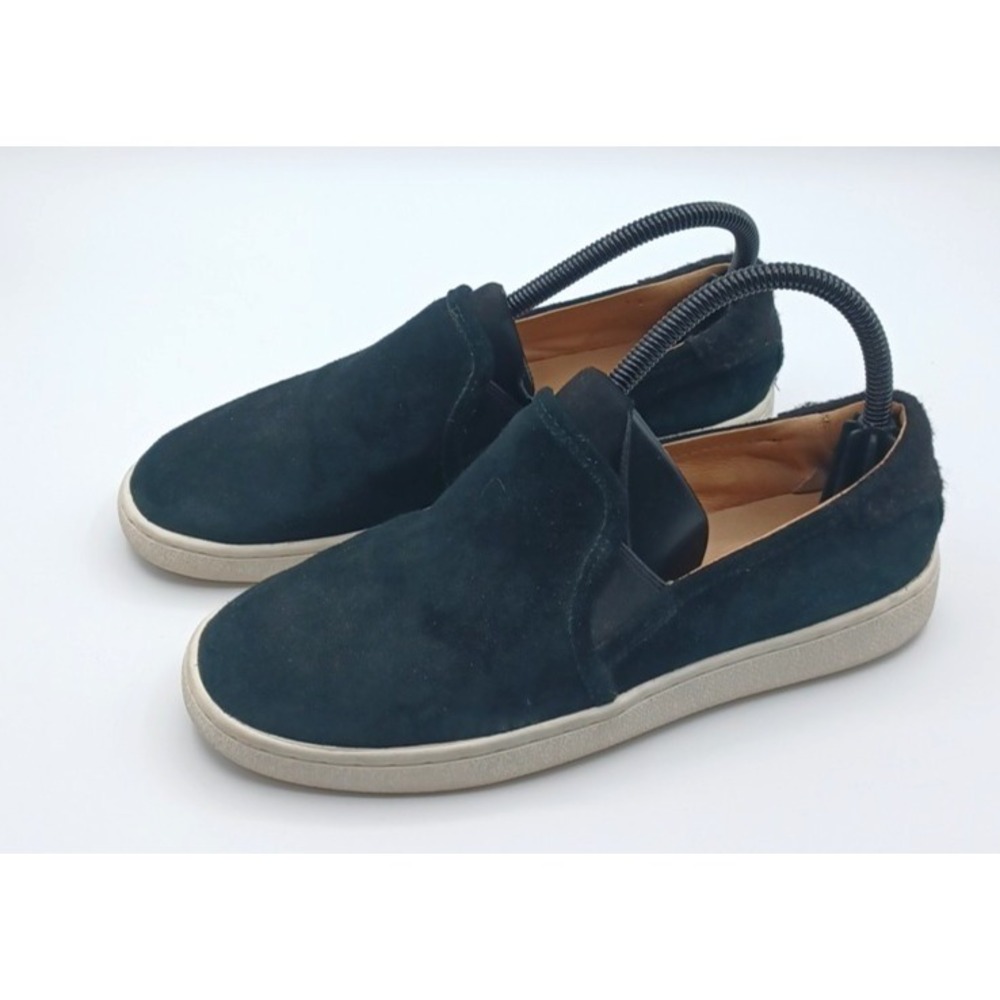 UGG Women's Australia Black Suede Slip On‎ Sneaker size 7.5
